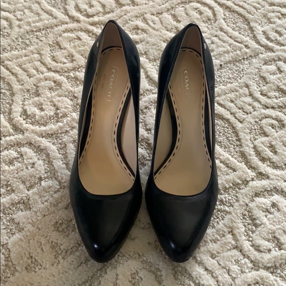 Coach Pumps👠🥰